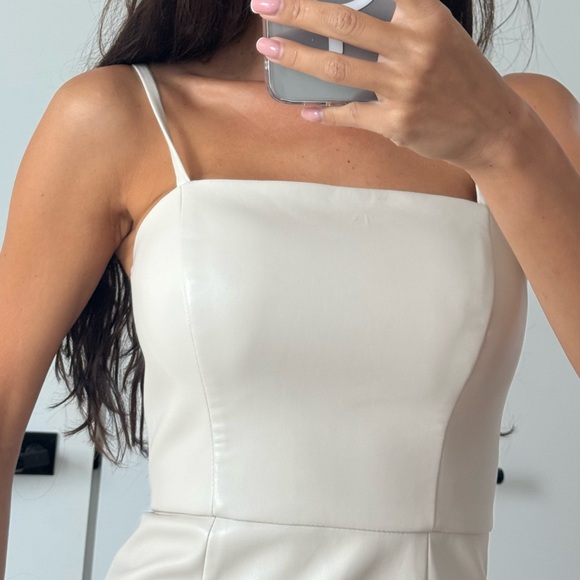 BEIGE DRESS - Picture 3 of 3